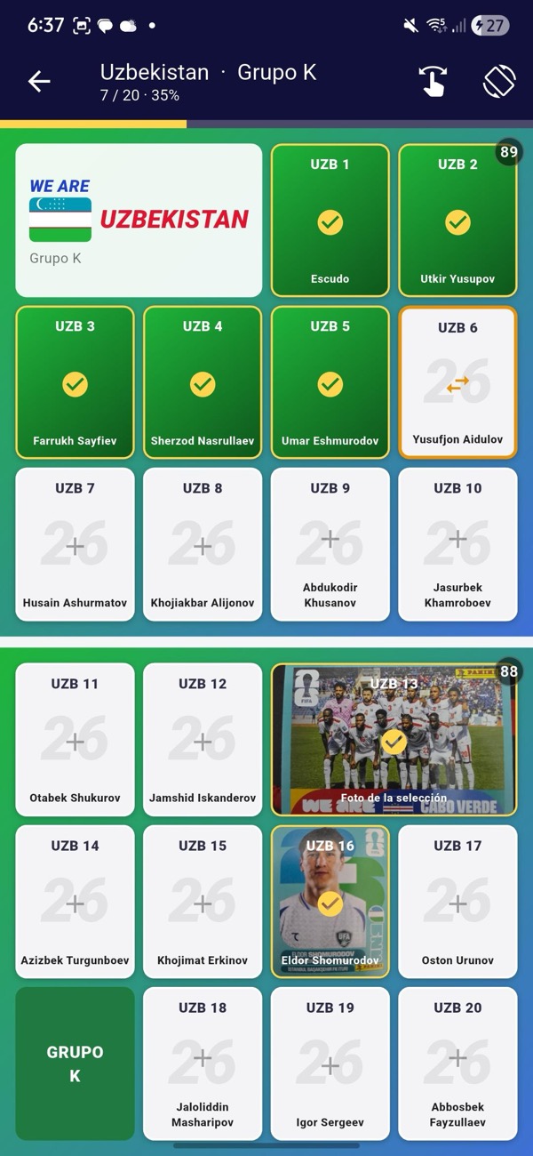 Álbum de un equipo con cromos marcados, faltantes, en cambio y con foto